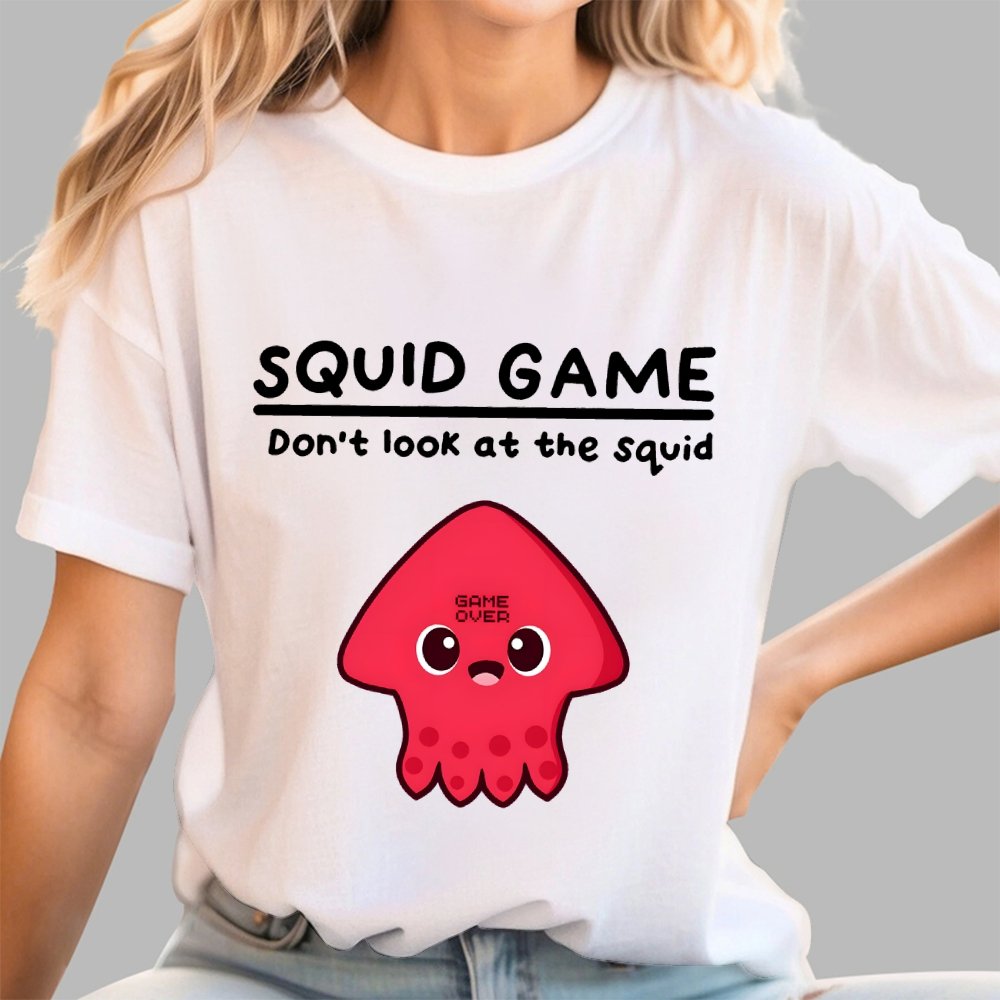 Don't Look At The Squid Geek T-Shirt