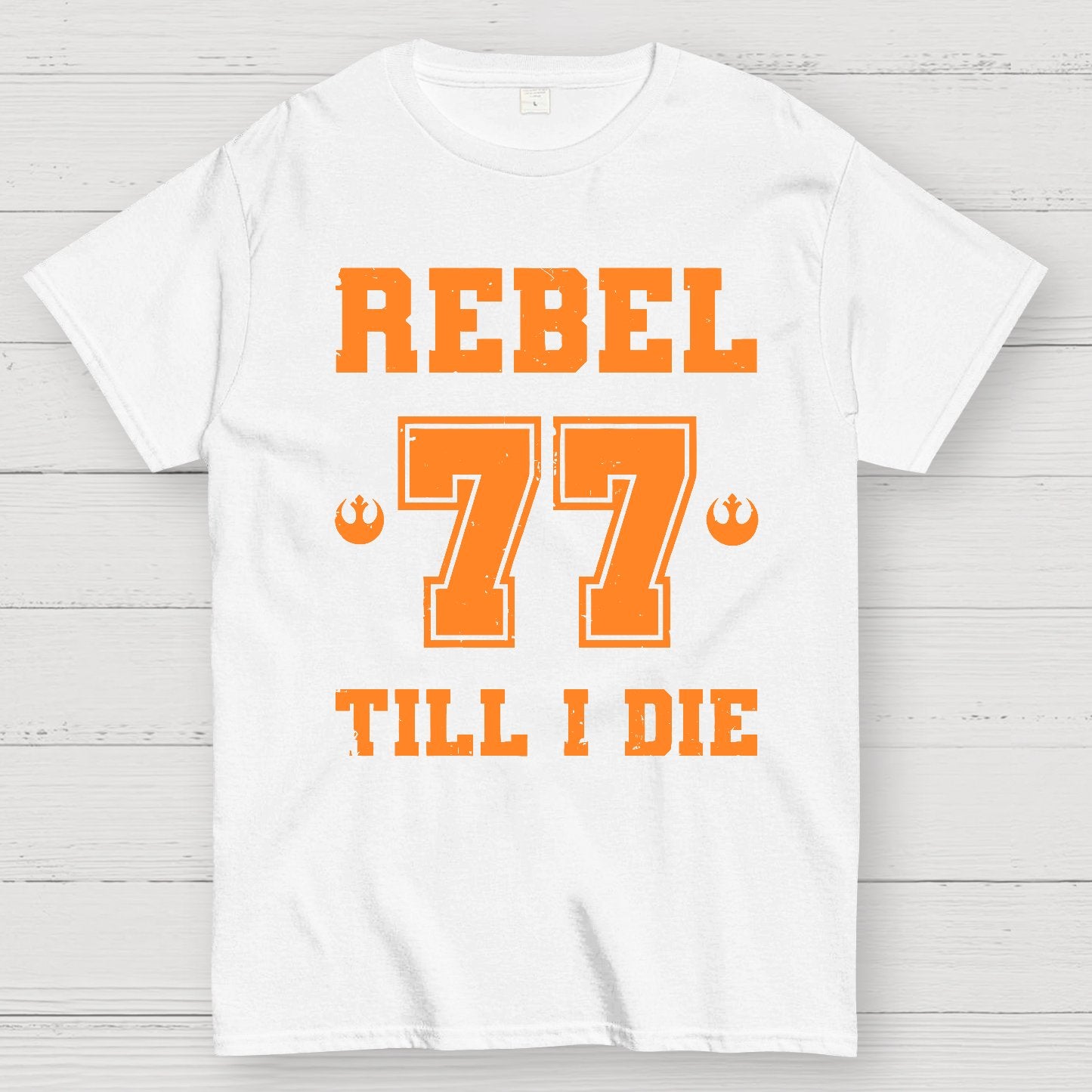 Outlaw Till I Die Geek T-Shirt