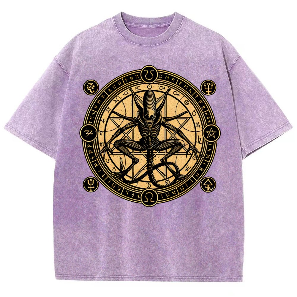 Creation Vintage Distressed T-shirt