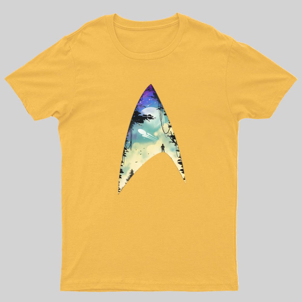 The Ultimate Realm Geeky T-Shirt