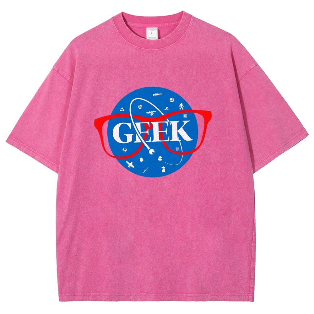 GEEK Space Patch Vintage Distressed T-shirt