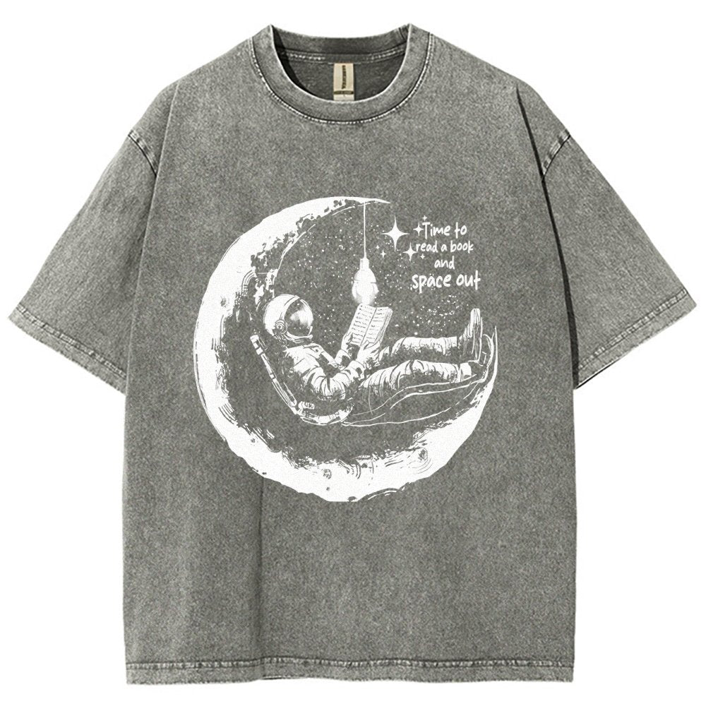 Time to read a book Vintage Distressed T-shirt
