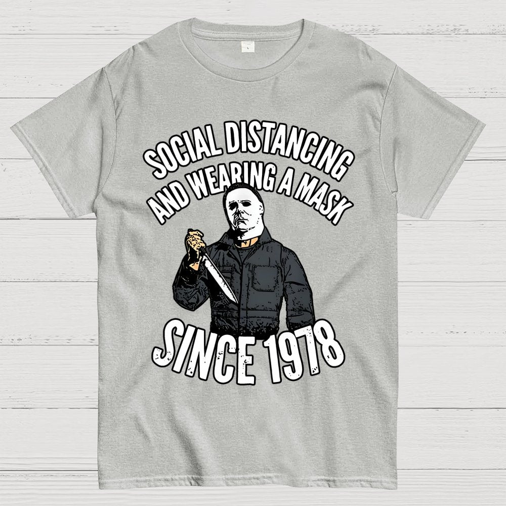 Maintain Social Distance Geek T-Shirt