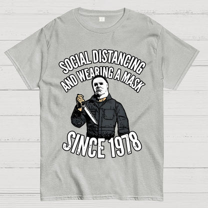 Maintain Social Distance Geek T-Shirt