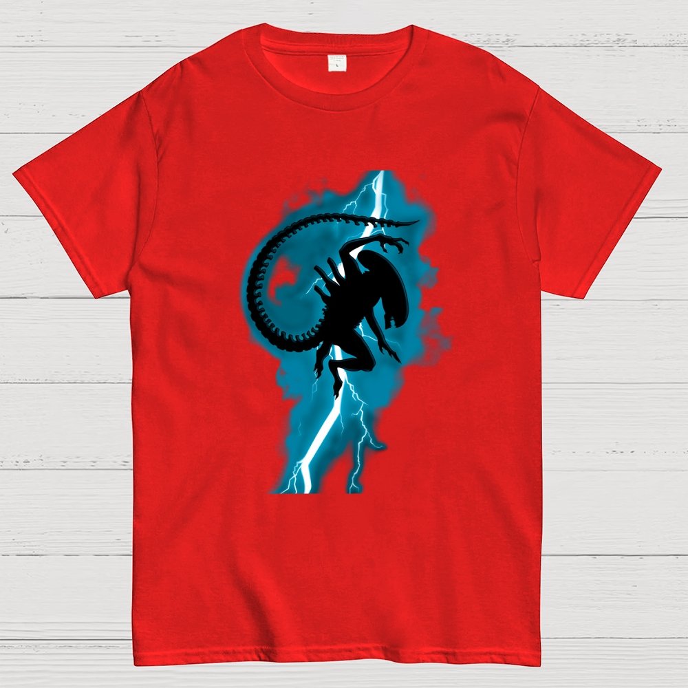 The Mysterious Creature Was Electrocuted. Geek T-Shirt