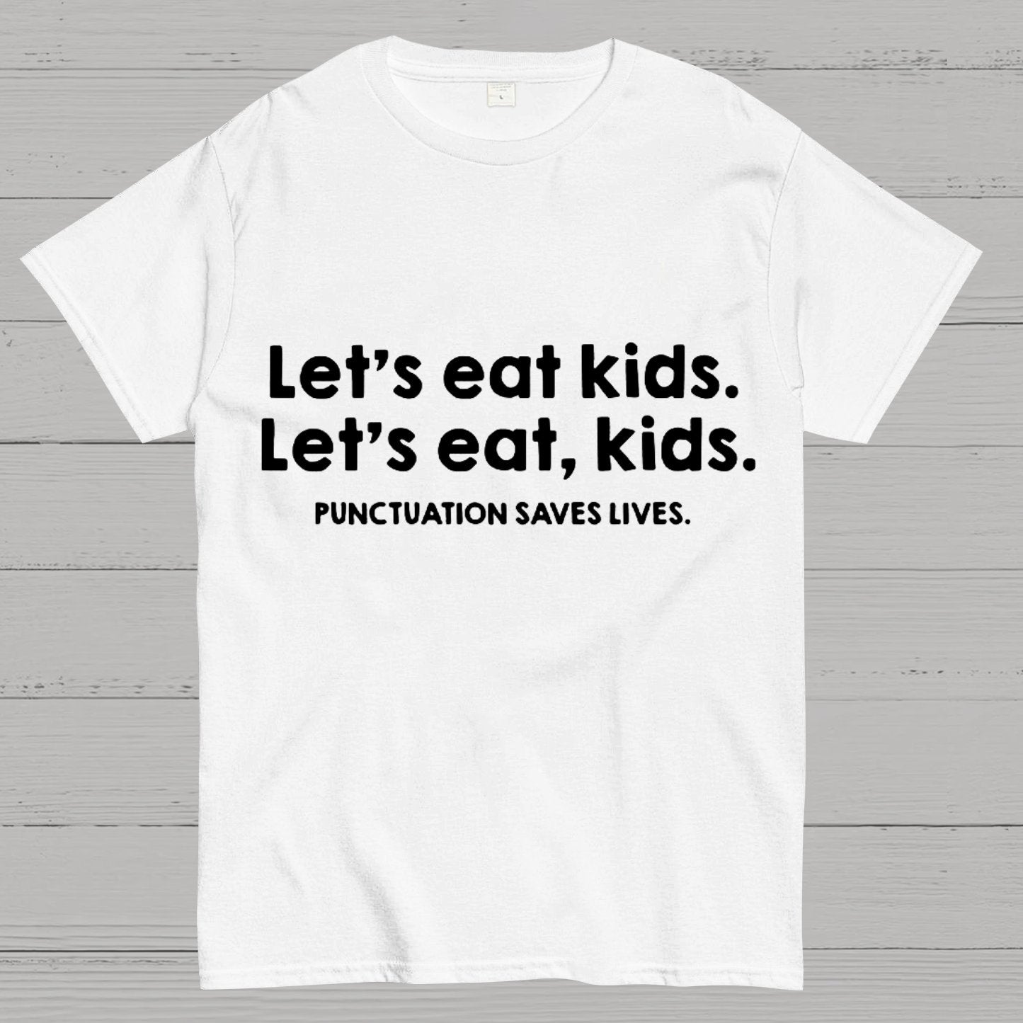 Punctuation Saves Lives Funny Geeky T-Shirt