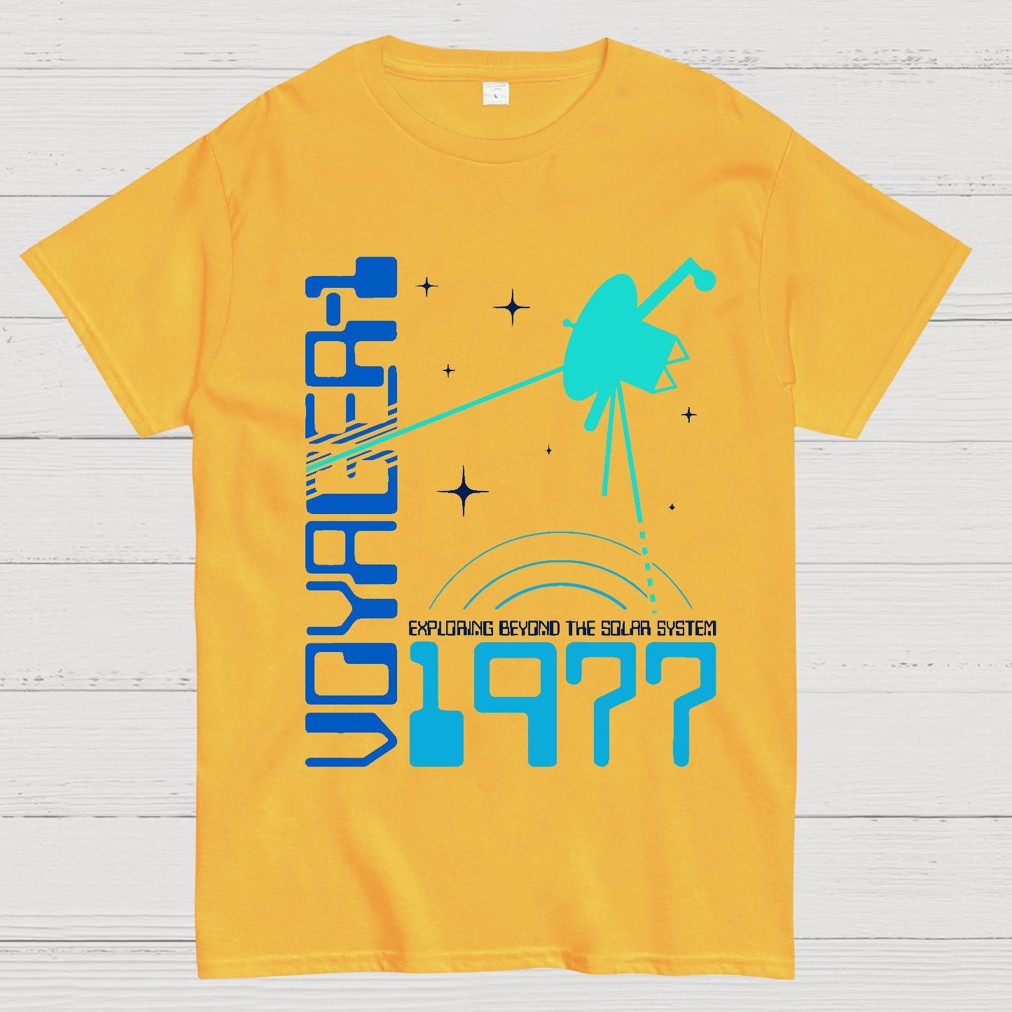 Voyager 1 - Universe explorer Geek T-Shirt