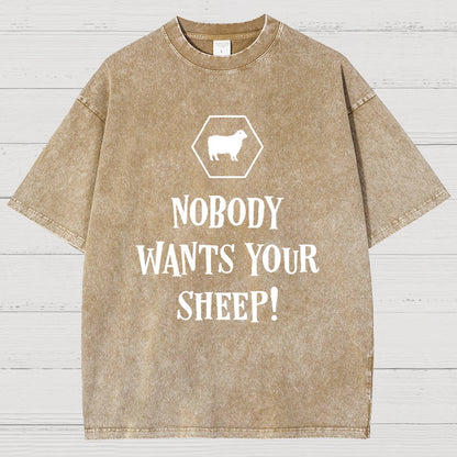 Nobody Wants Your Sheep Funny Boardgames Geek Vintage Distressed T-shirt