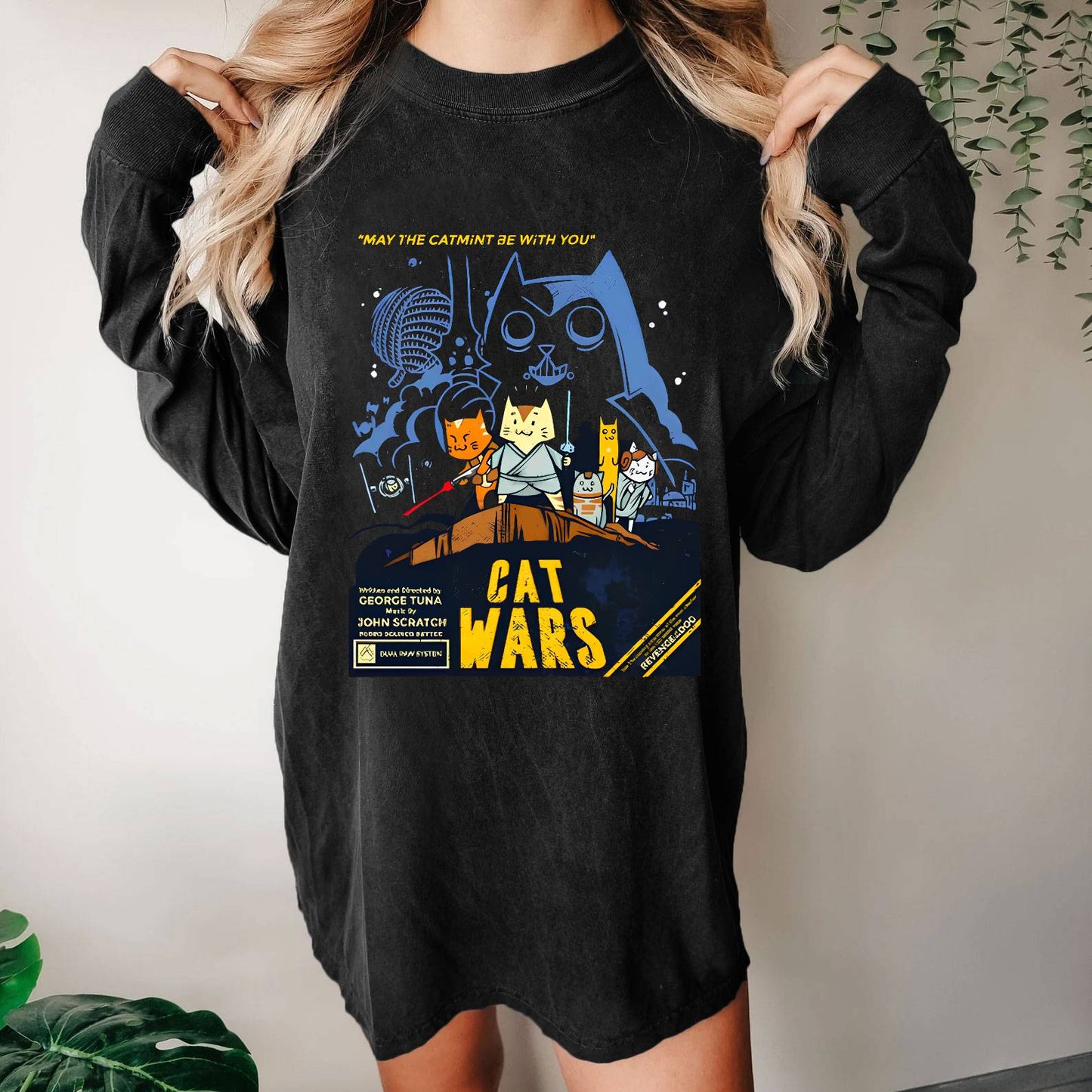 Cat Wars，Revenge of The Dog Washed Long Sleeve Tee