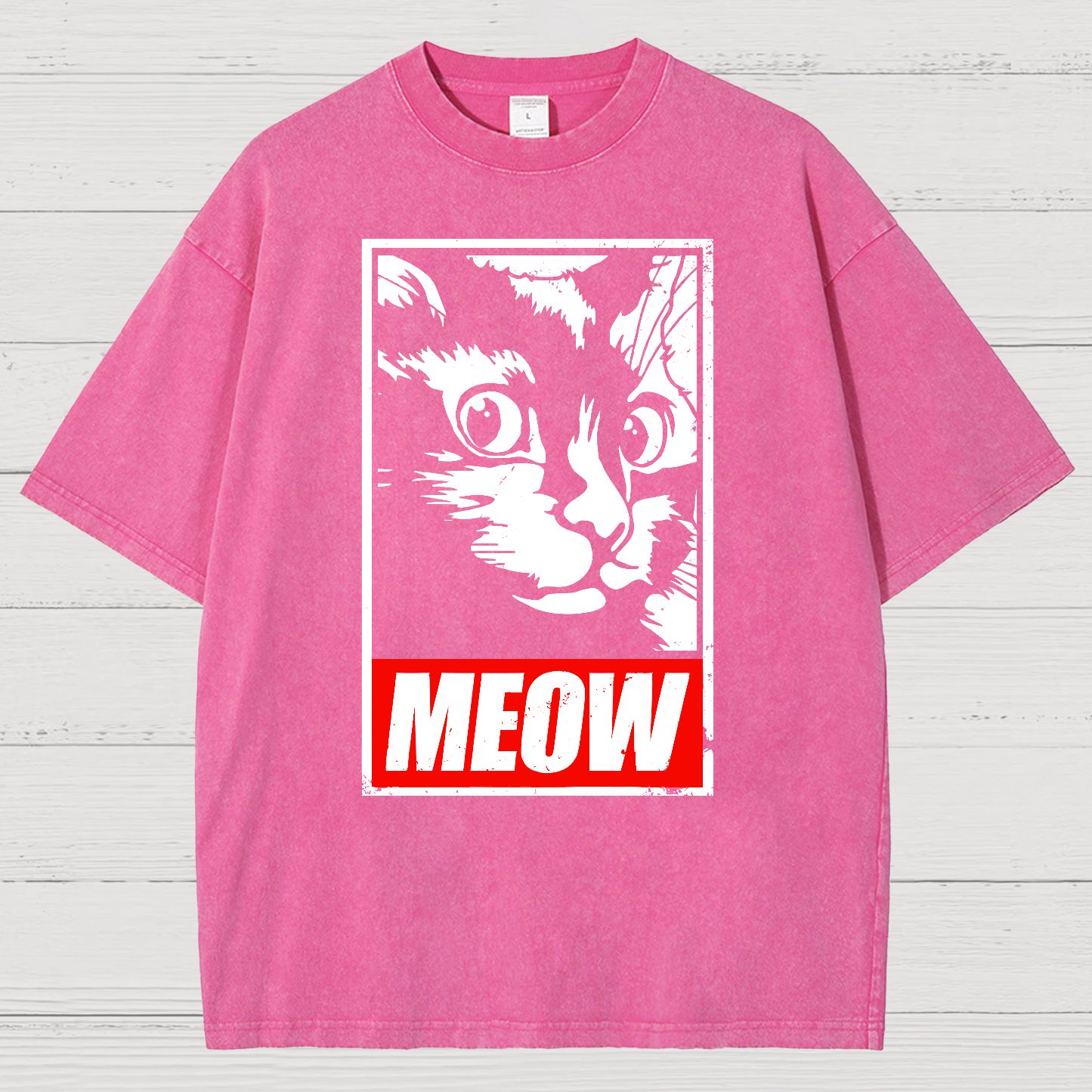 Meow！！Vintage Distressed T-shirt