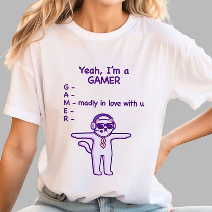 Madly In Love With You  Valentine's Day Geek T-Shirt