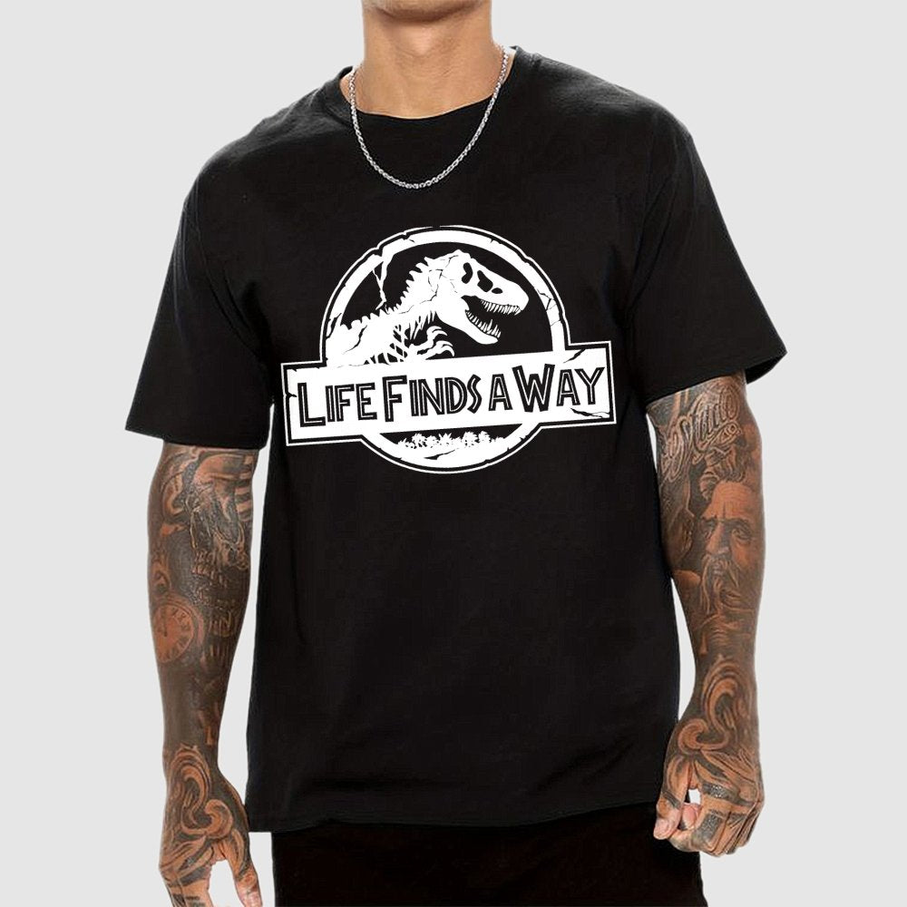 Life Finds A Way Unisex Geek T-Shirt