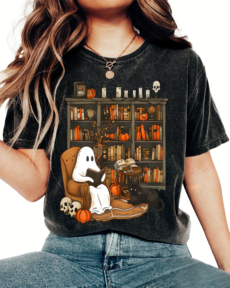 Retro Ghost Reading Books Sweatshirt Vintage Distressed T-shirt
