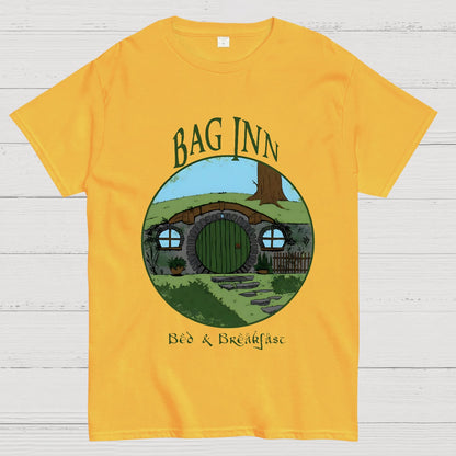 Bag Inn - Bed and Breakfast Geek T-Shirt