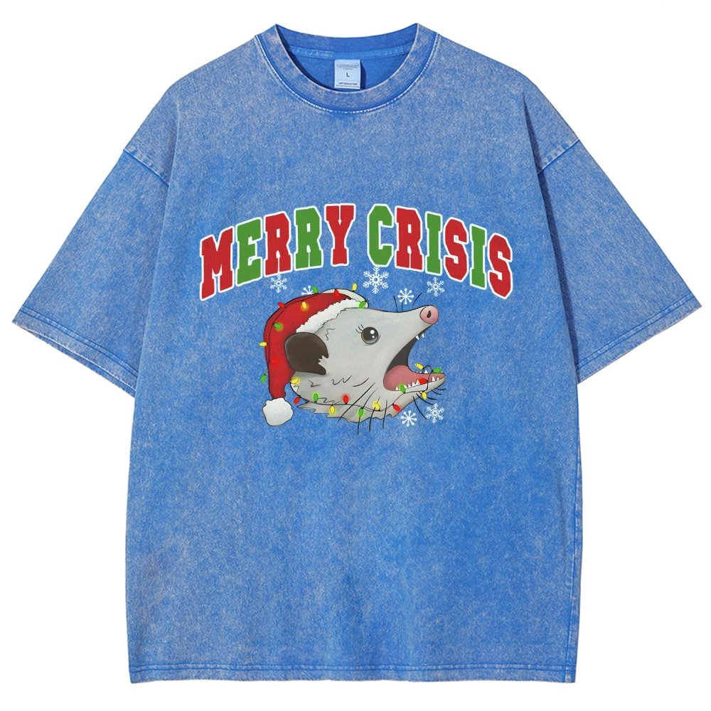 Merry Crisis Opossum Funny Christmas Vintage Distressed T-shirt