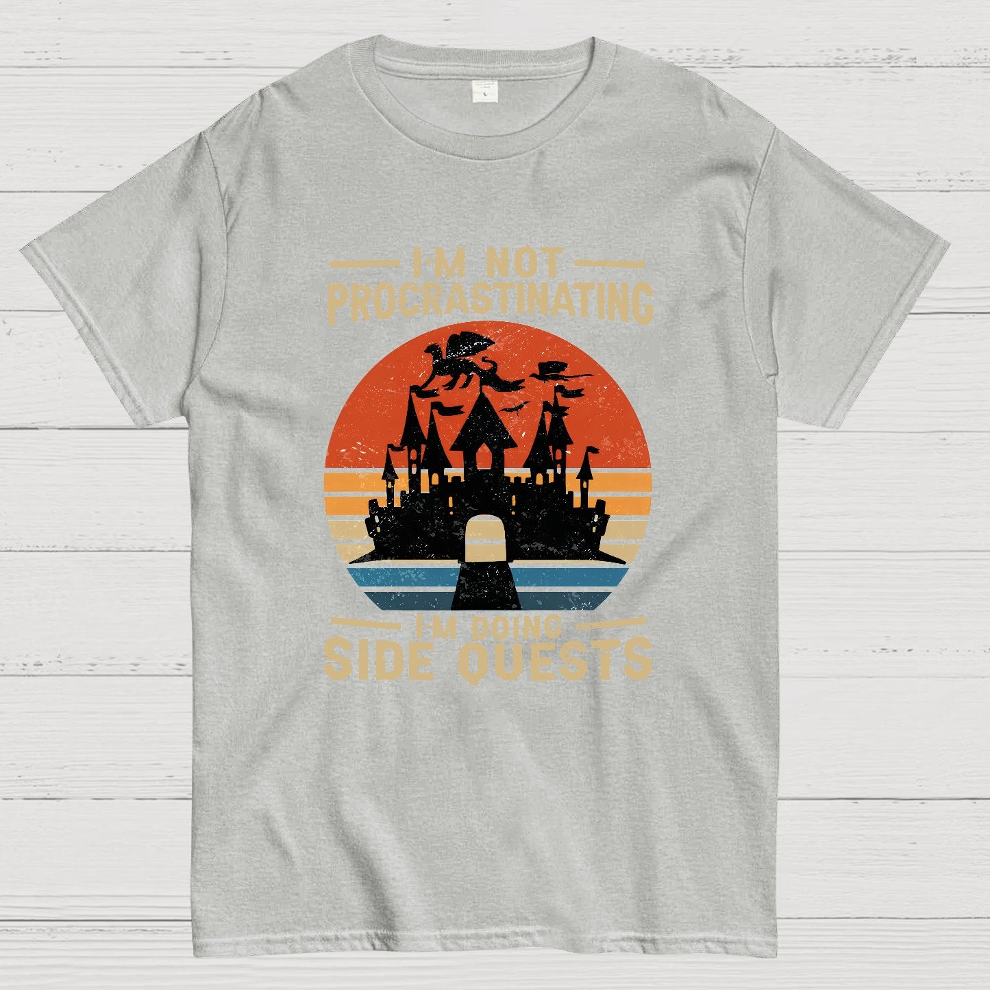 I'm Not Procrastinating I'm Doing Side Quests Geeky T-Shirt
