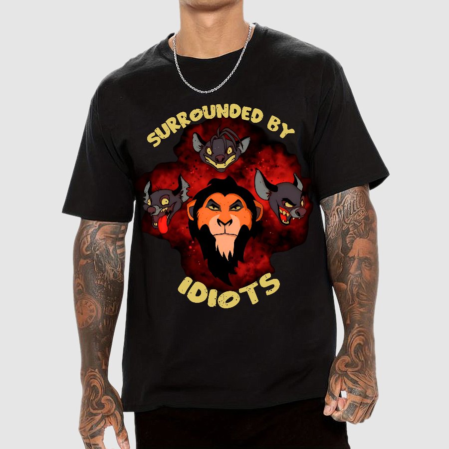 Surrounded by idiots Geek T-Shirt