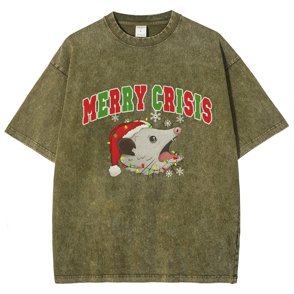 Merry Crisis Opossum Funny Christmas Vintage Distressed T-shirt