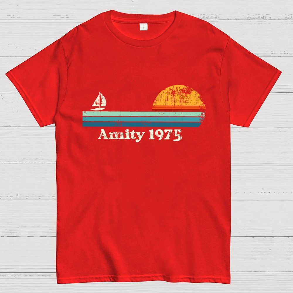 Amity 1975 Sunset Retro Sailboat Sunrise Summer Geek T-Shirt