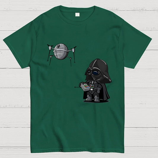 Cute Das plays with drones Geek T-Shirt
