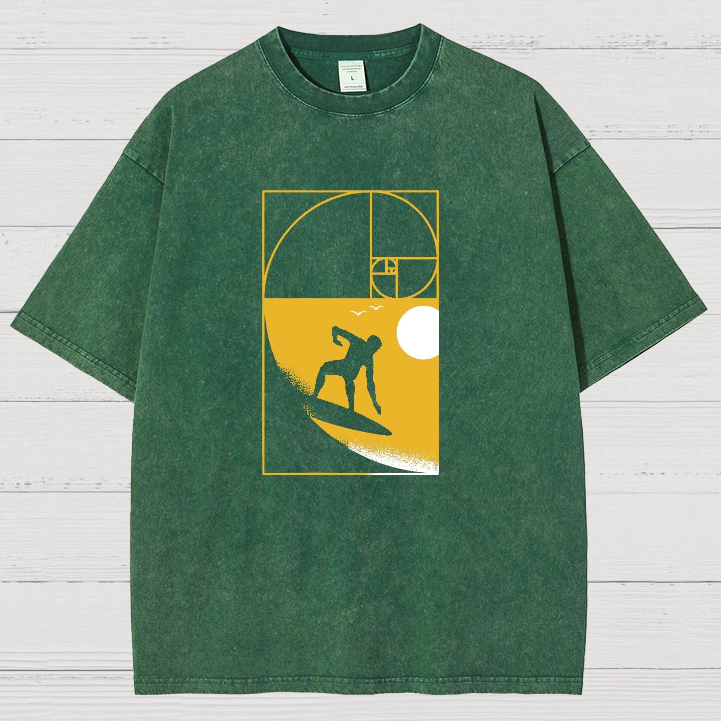 Golden Spiral Wave Geek Vintage Distressed T-shirt