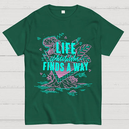Life finds a way Unisex Geek T-Shirt