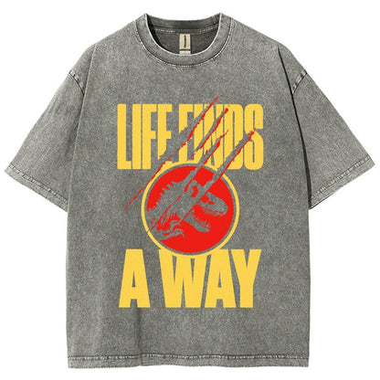 Life finds a way Vintage Distressed T-shirt