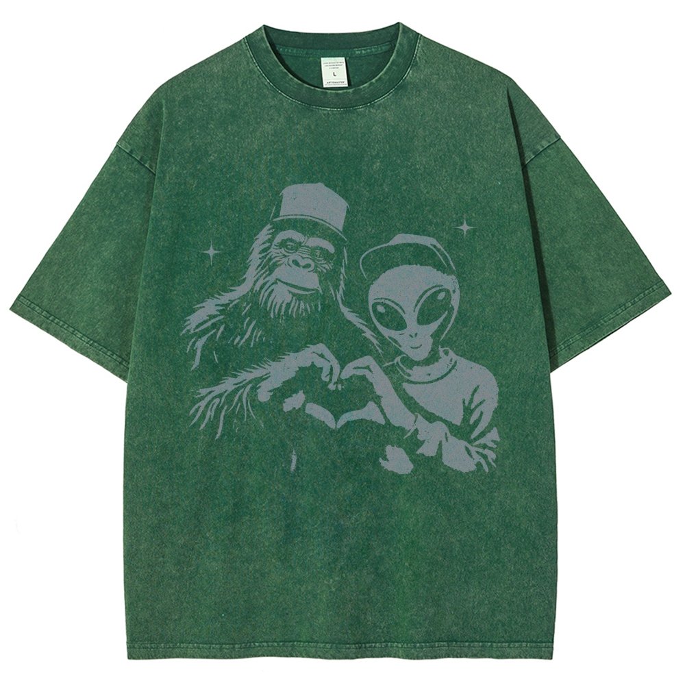 Bigfoot and Aliens Vintage Distressed T-shirt