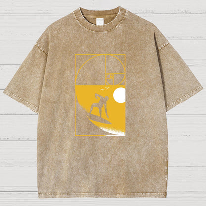 Golden Spiral Wave Geek Vintage Distressed T-shirt