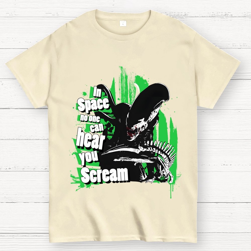 In Space No One Can Hear You Scream Geek T-Shirt