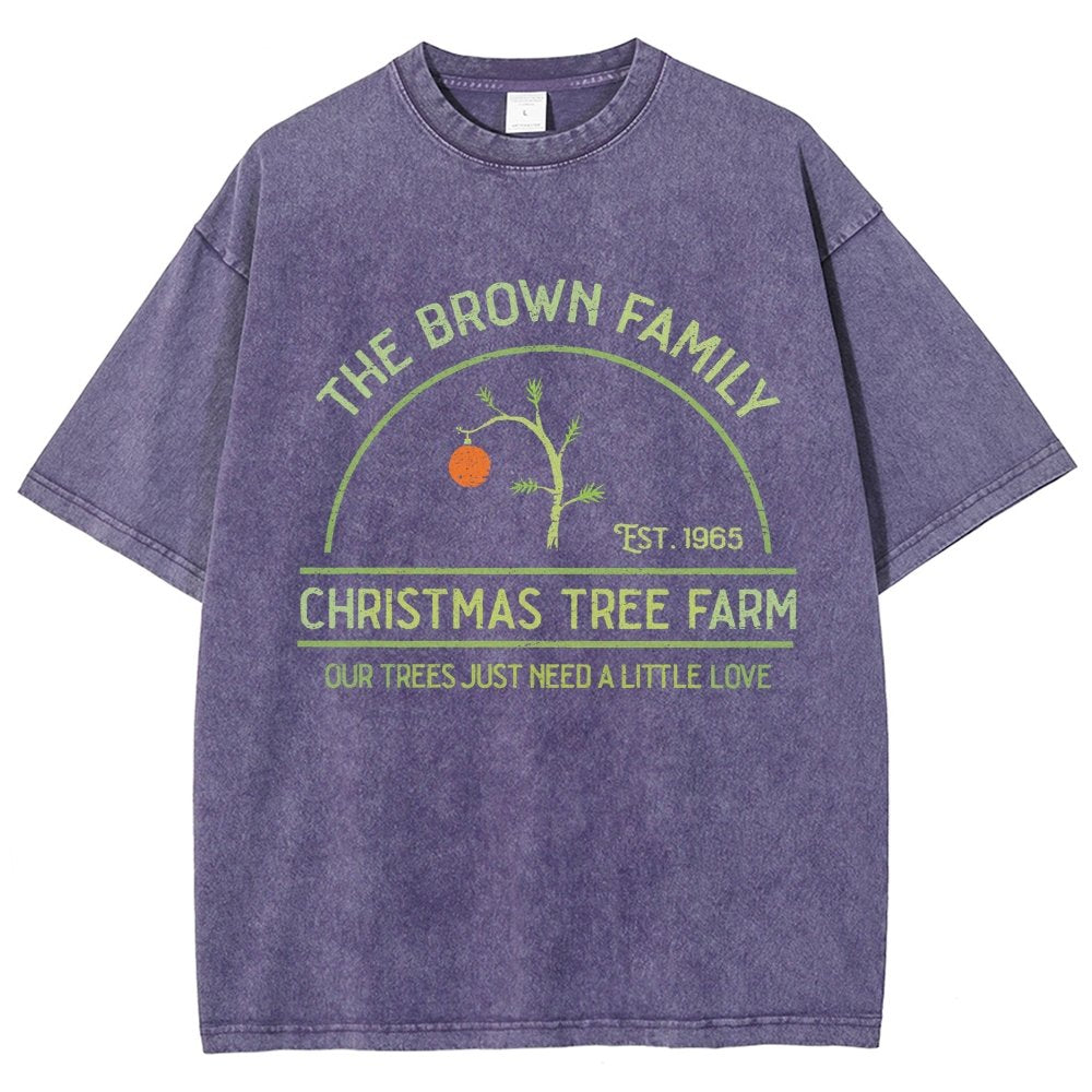 Vintage Christmas Tree Farm Vintage Distressed T-shirt