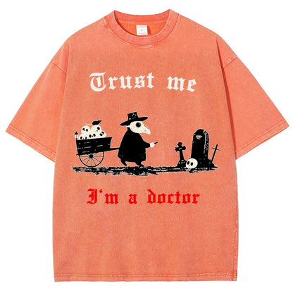 Trust Me I'm A Doctor Vintage Distressed T-shirt