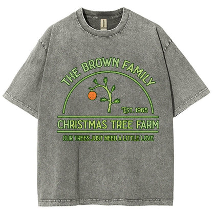 Vintage Christmas Tree Farm Vintage Distressed T-shirt