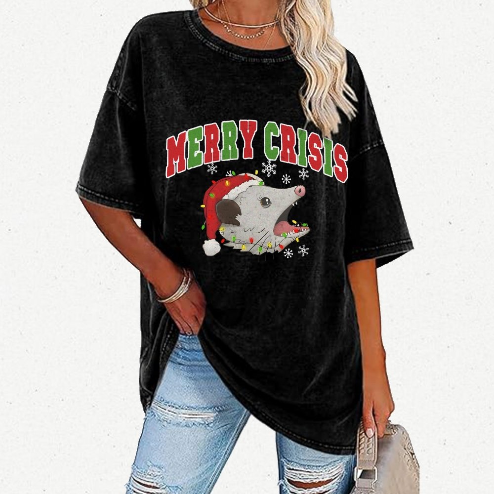 Merry Crisis Opossum Funny Christmas Vintage Distressed T-shirt
