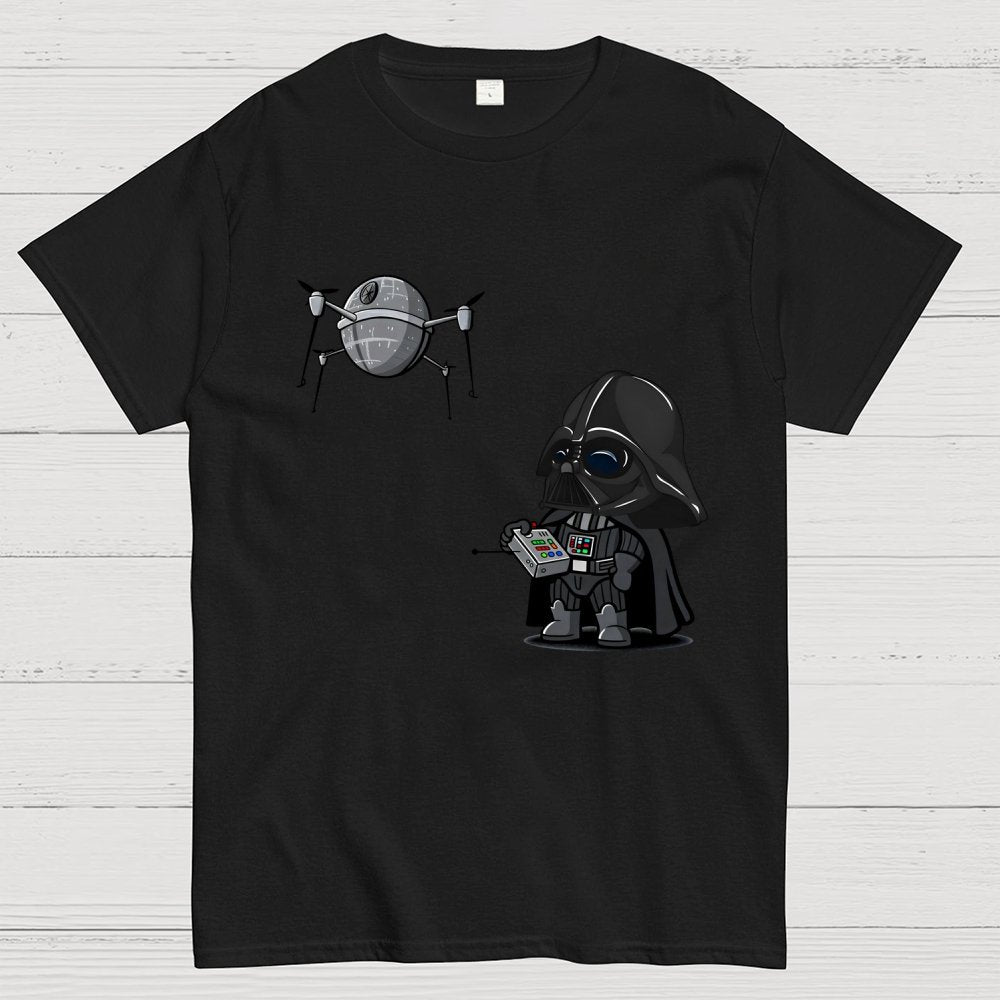 Cute Das plays with drones Geek T-Shirt