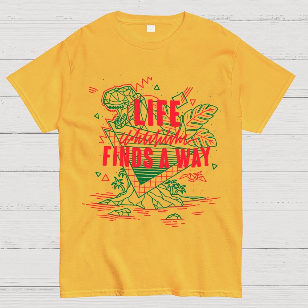 Life finds a way Unisex Geek T-Shirt