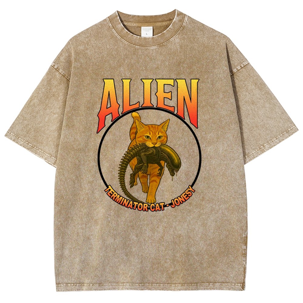 Black Cat Eating Alien Vintage Distressed T-shirt
