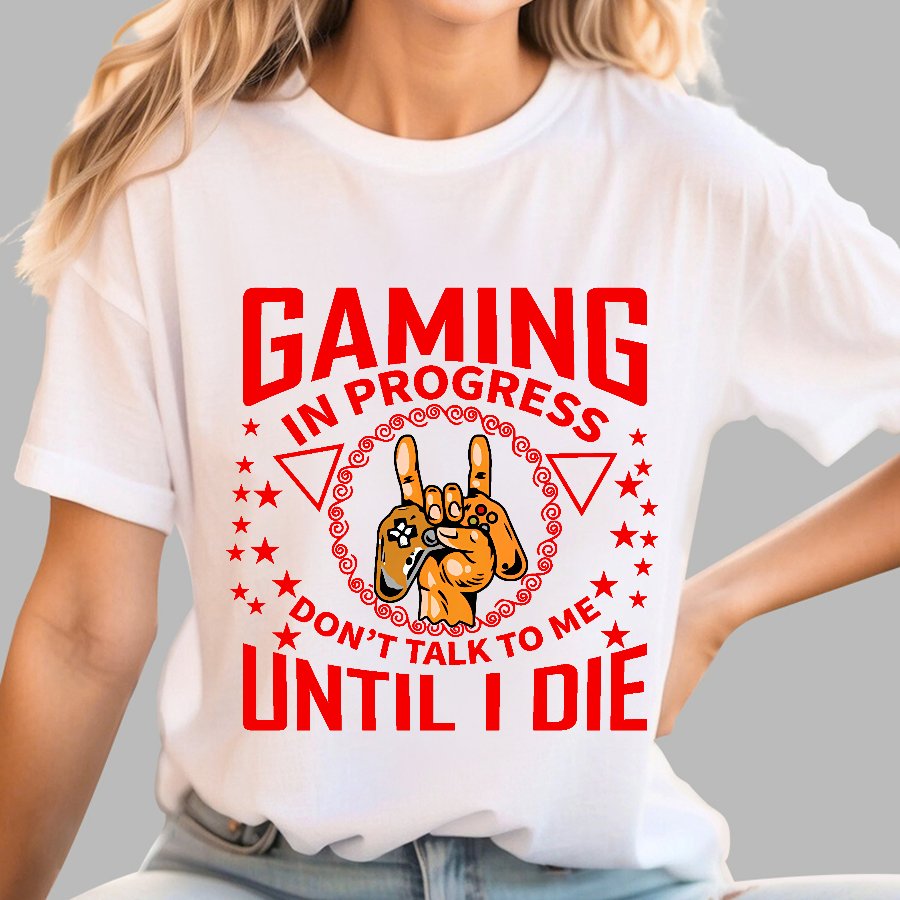 Don't talk to me while the game is going on Geek T-Shirt