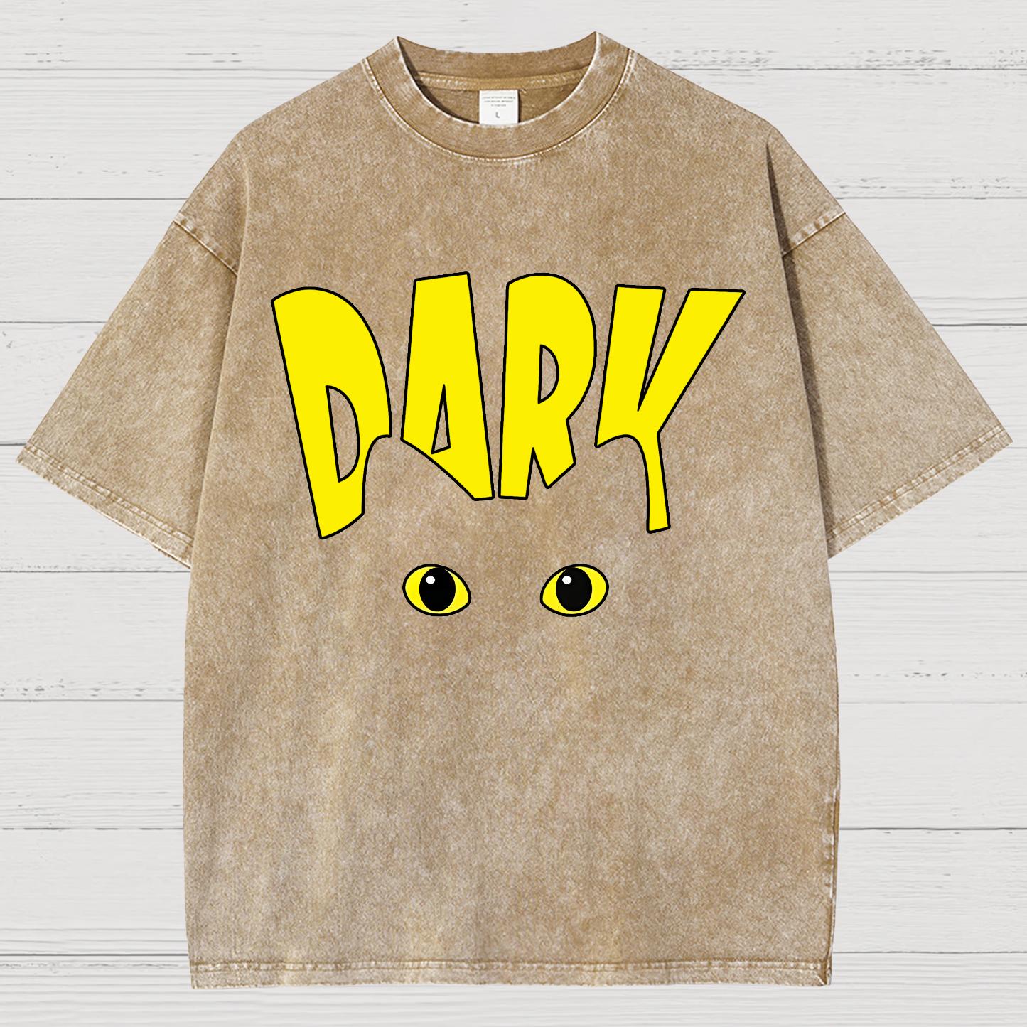 Dark Cat Funny Vintage Distressed T-shirt