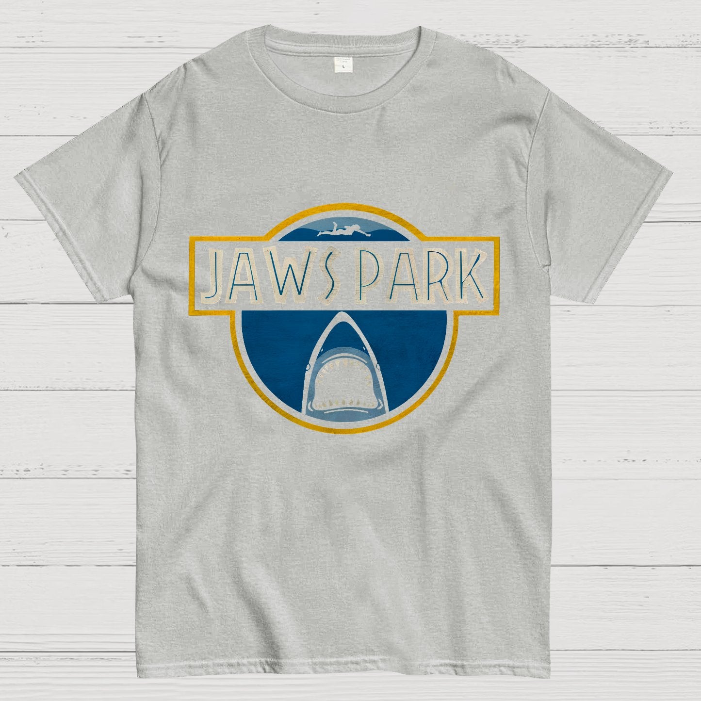 Great White Shark Park Geek T-Shirt
