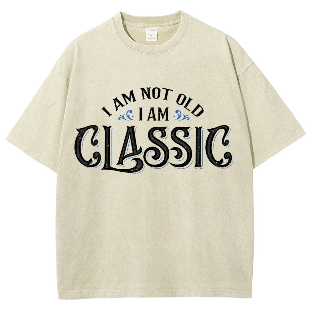 I Am Classic Vintage Distressed T-shirt