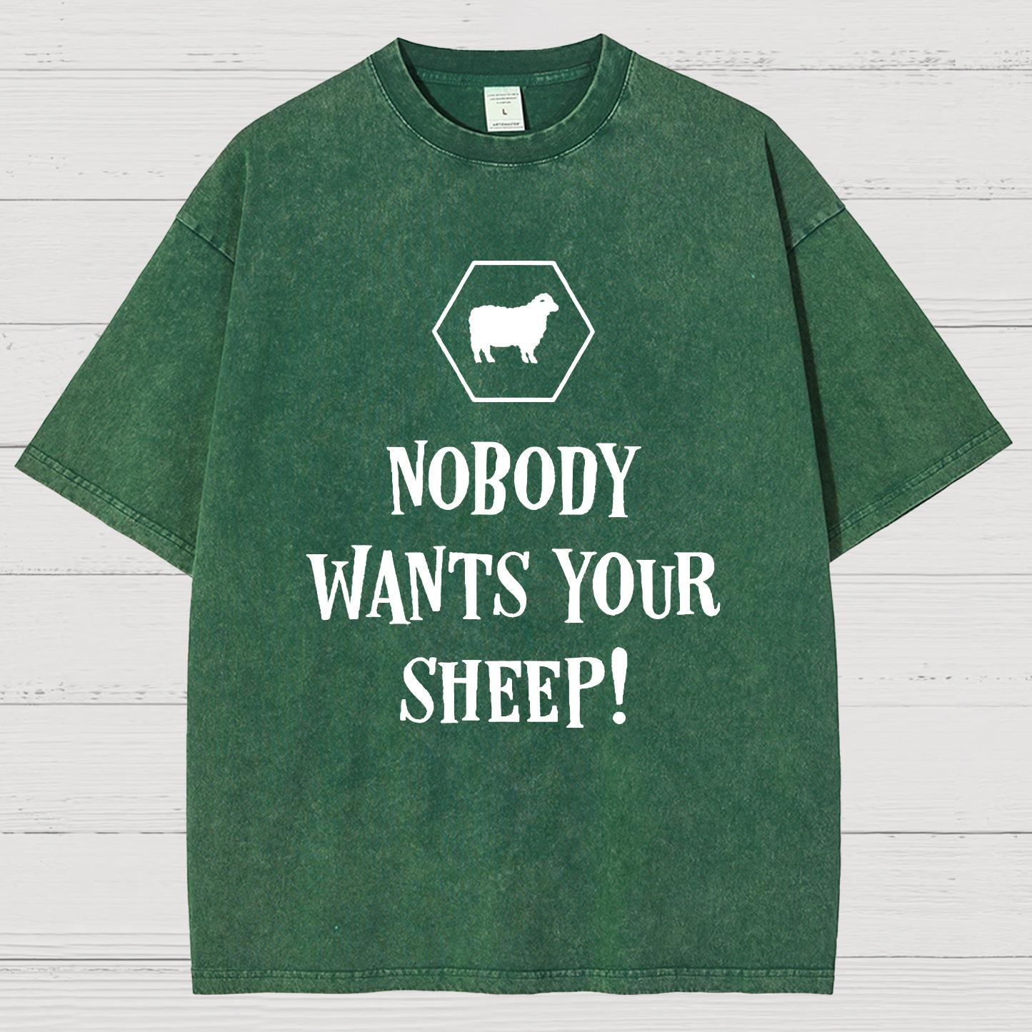 Nobody Wants Your Sheep Funny Boardgames Geek Vintage Distressed T-shirt