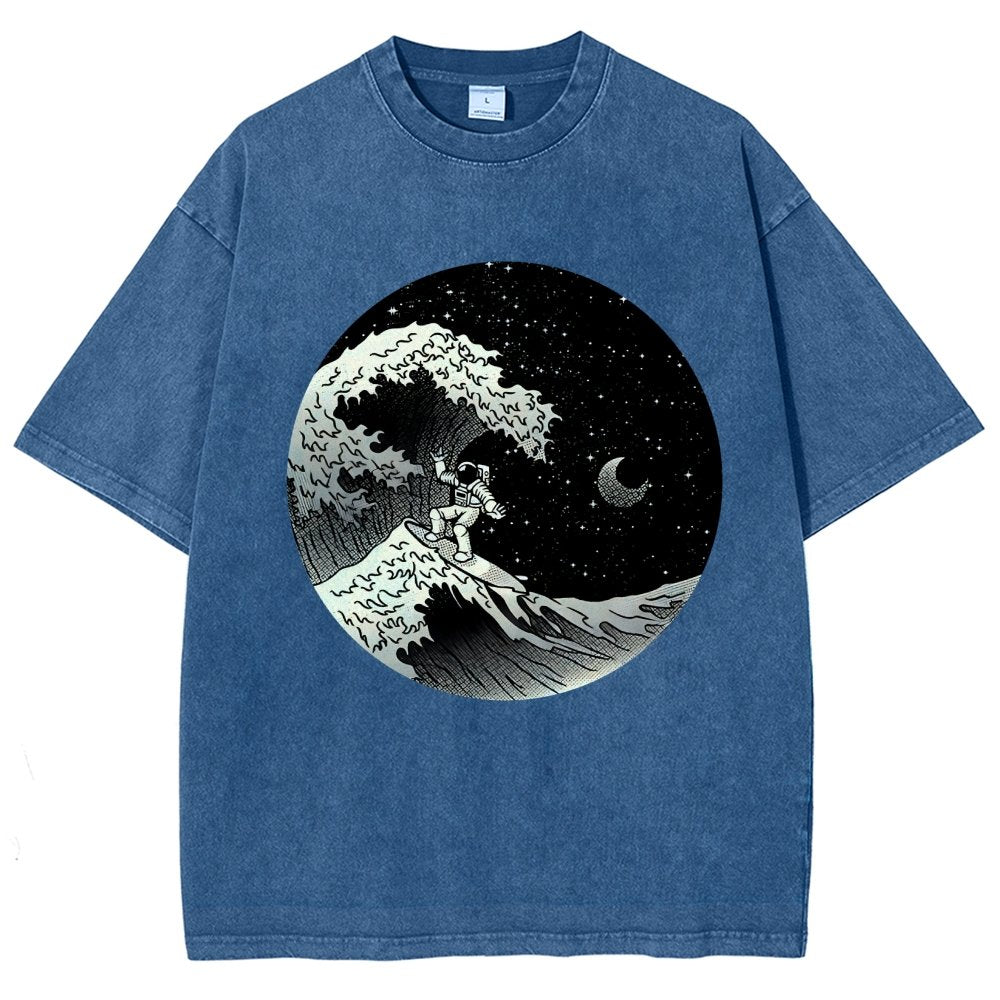 Astronaut Surfing Kanagawa Wave Vintage Distressed T-shirt