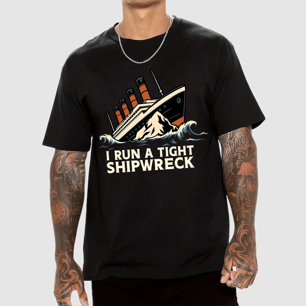 Tight Shipwreck Geek T-Shirt