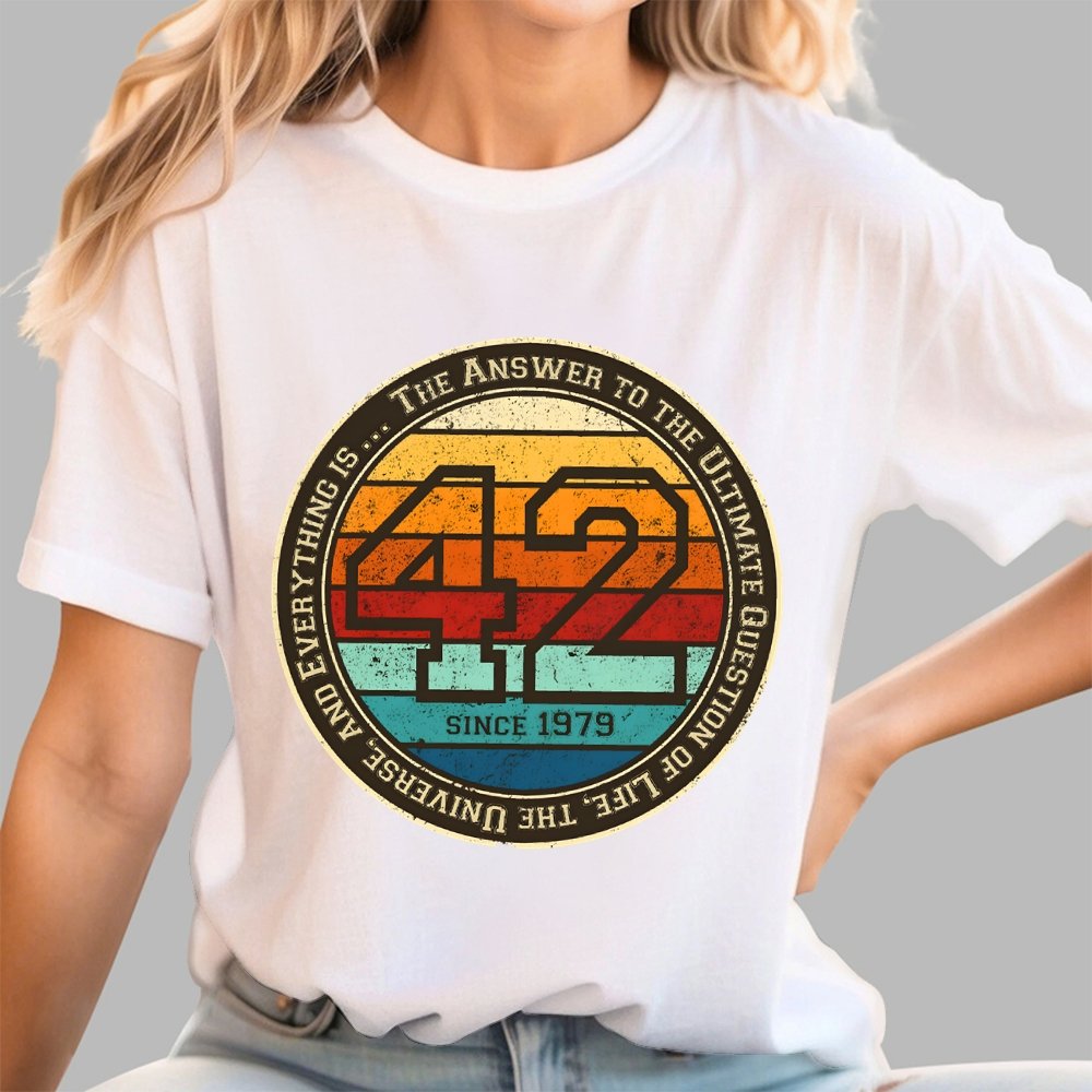 42 Life The Universe And Everything Geek T-Shirt