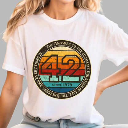 42 Life The Universe And Everything Geek T-Shirt
