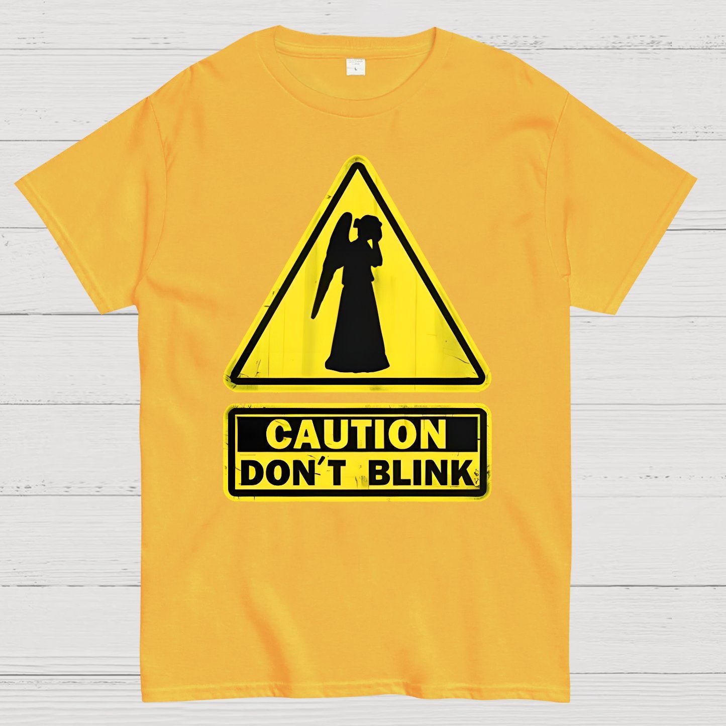 Warning Don’t Blink Geek T-Shirt