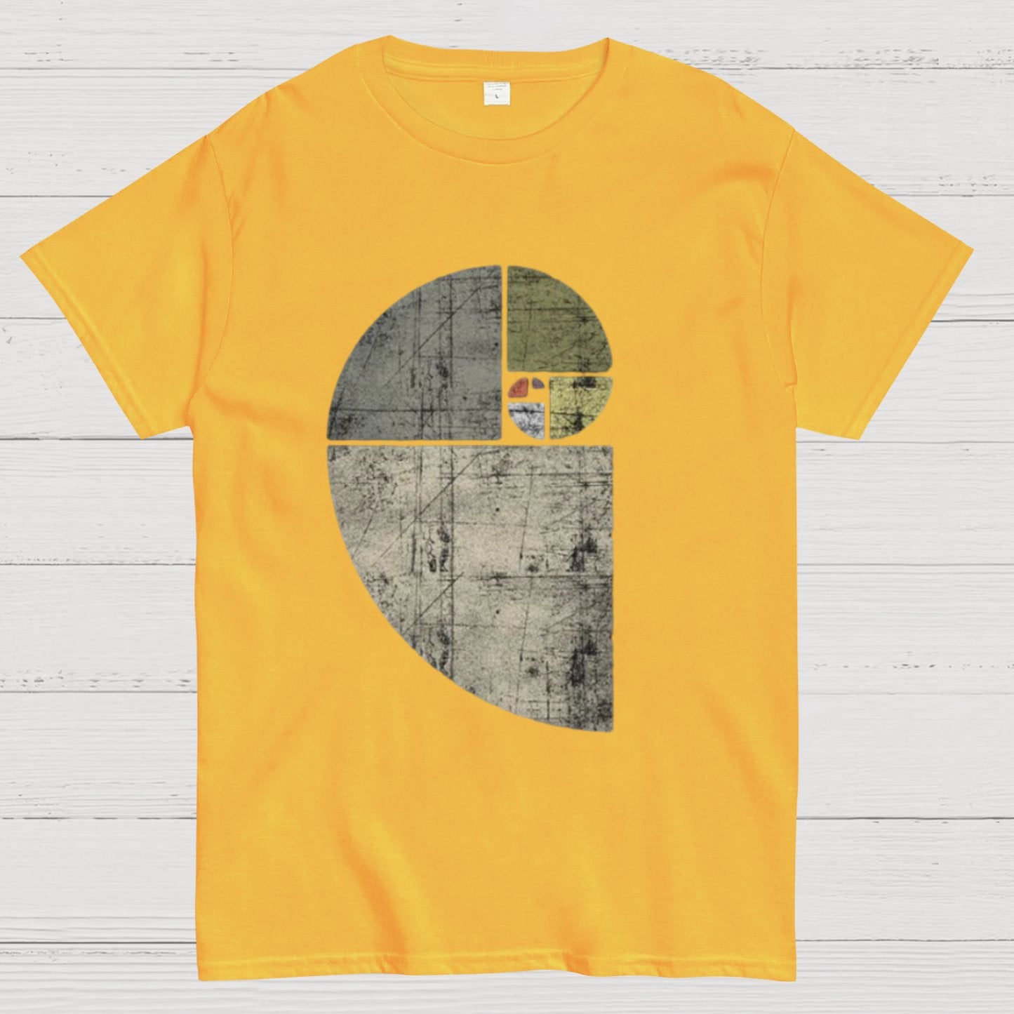 Distressed Fibonacci Spiral Geek Graphic T-Shirt