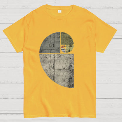 Distressed Fibonacci Spiral Geek Graphic T-Shirt