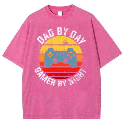 Dad By Day Gamer By Night Vintage Retro Vintage Distressed T-shirt